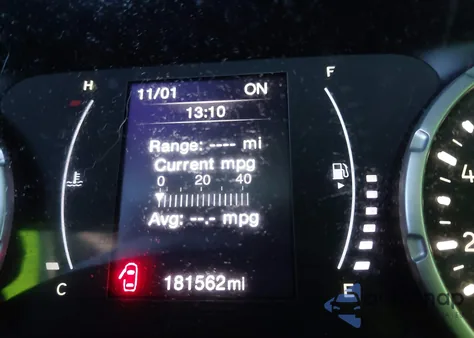 2017 Jeep Renegade Sport Fwd из США, поврежденный, VIN ZACCJAAH3HPF30893